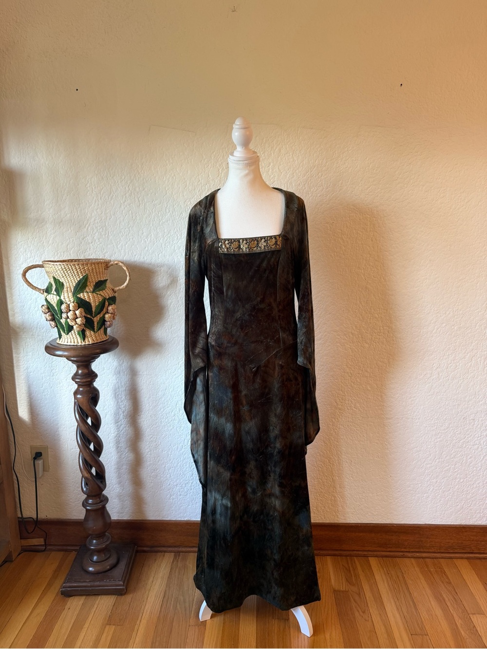 Eternal Love Vintage Y2K Black Velvet Renaissance Gothic Dress